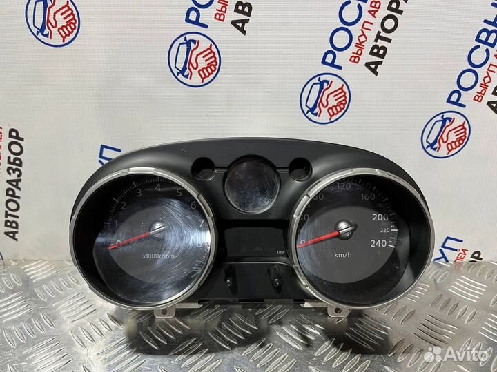 Панель приборов Nissan Qashqai J10