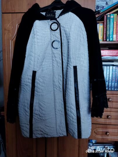 Продам курточку