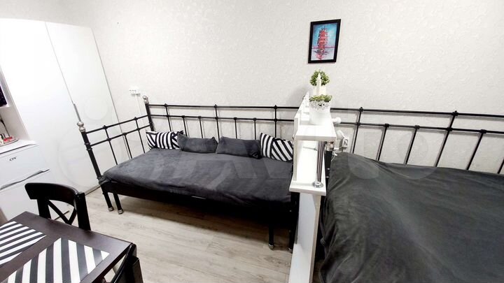 Комната 13 м² в 6-к., 1/5 эт.