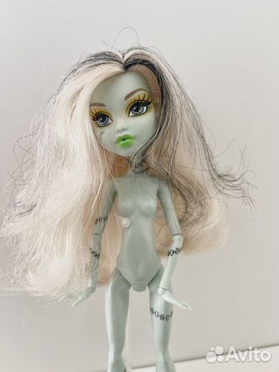 Кукла монстер хай Фрэнки Штейн как Клодин Вульф