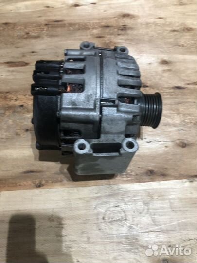 Генератор на mercedes