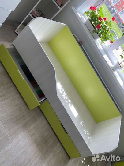 Кровать детская с матрасом и Шкаф Купе В Наличии