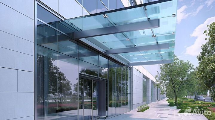 Стеклянный навес над входной группой