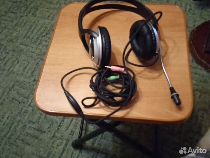 Наушники