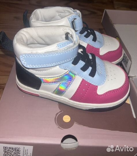 Кроссовки демисезонные для девочки