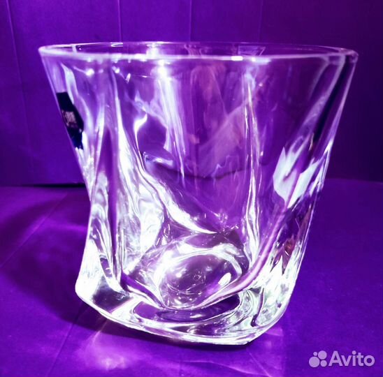 Стаканы