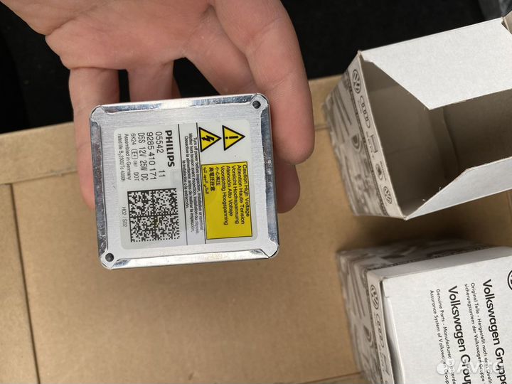 Лампа DS5 Audi VAG 8W0941235