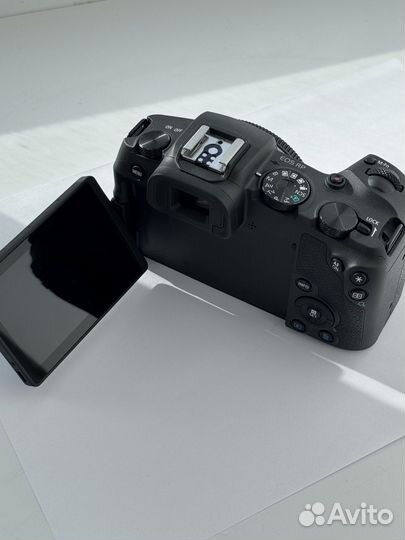 Canon Eos RP Body