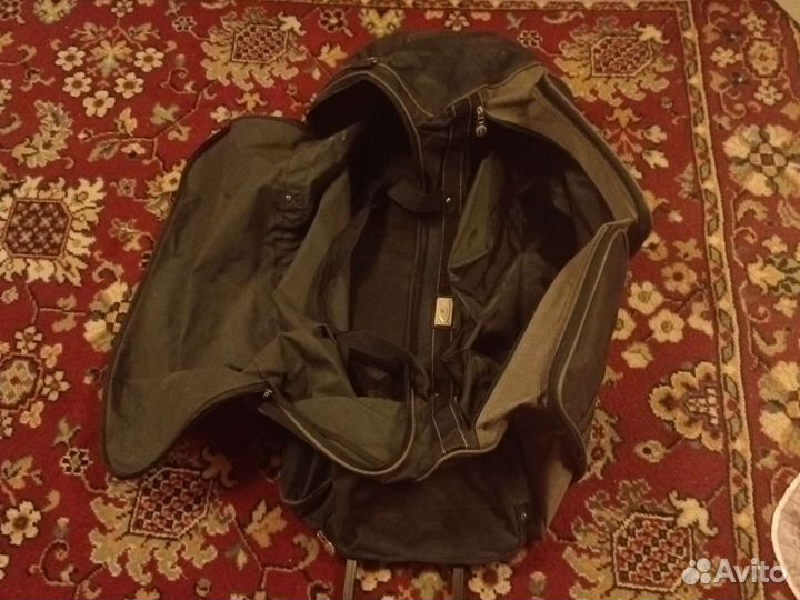 Сумка чемодан