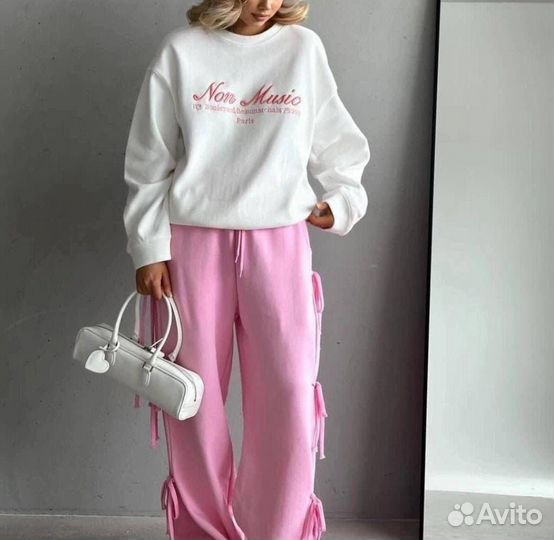 Костюм женский