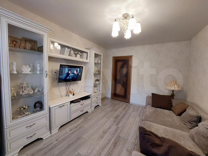 2-к. квартира, 46 м², 1/5 эт.