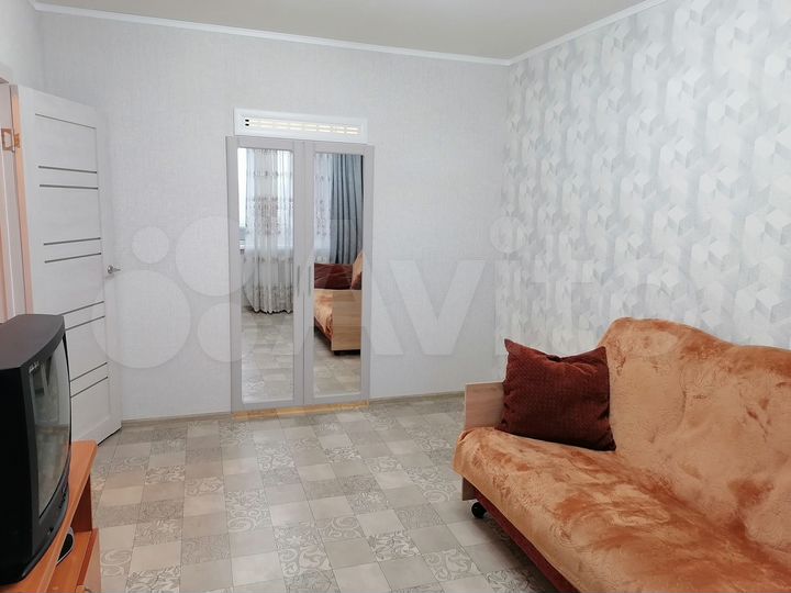 2-к. квартира, 47 м², 8/9 эт.
