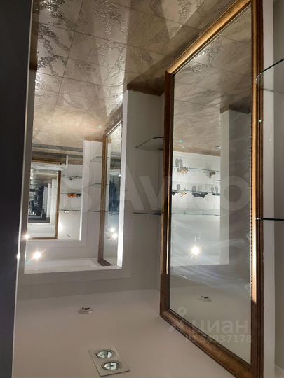 Торговая площадь, 90 м²