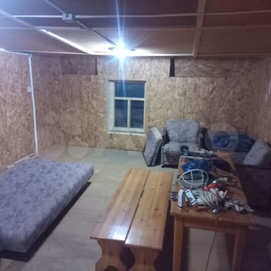 Гараж, > 30 м²