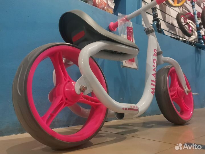 Беговел Milano 3.0 розовый