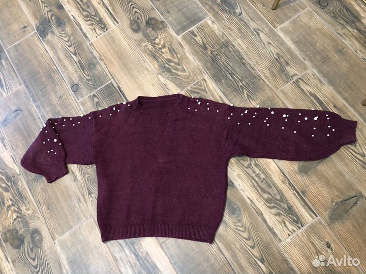 Свитер