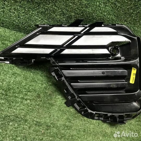 Решетка переднего бампера Бмв Х7 G07 (2019-2022)