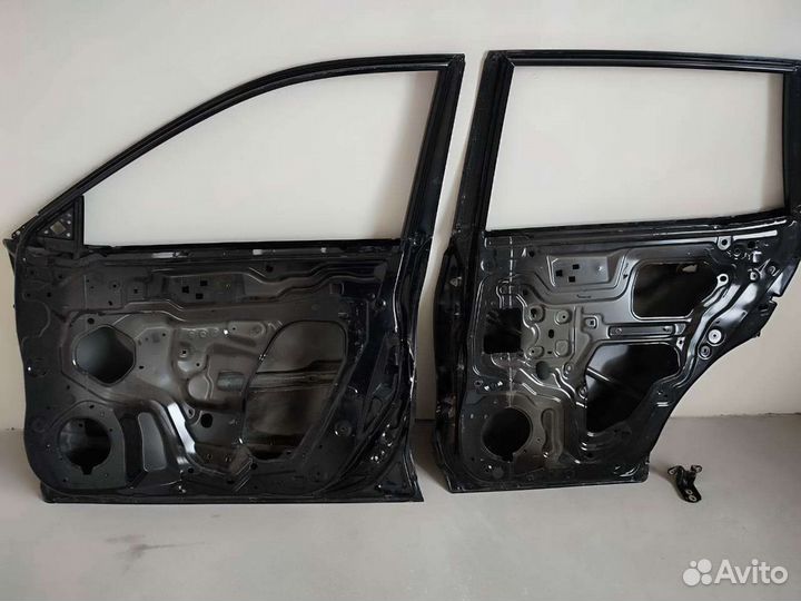 Дверь задняя правая и левая Ниссан X-Trail Т32