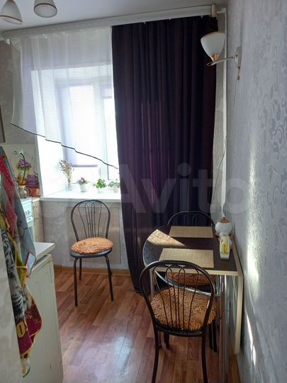 3-к. квартира, 49 м², 3/5 эт.