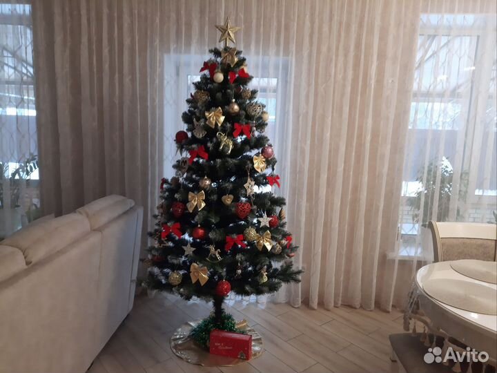 Елка искусственная 210 см