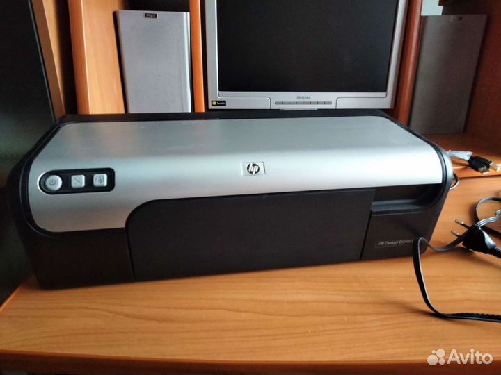 Принтер цветной HP Deskjet D2460