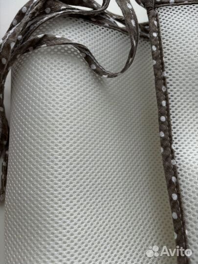 Бортик для кровати сетка