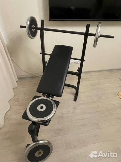 Скамья для жима со стойками и штангой