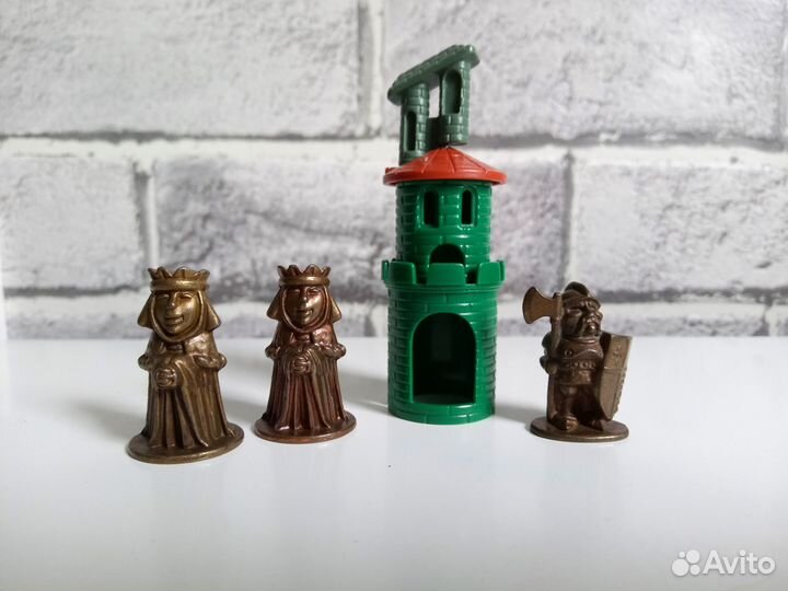 Киндер металлические игрушки 1997 За стеной