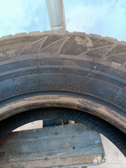 Sailun Ice Blazer WST3 235/75 R15 105