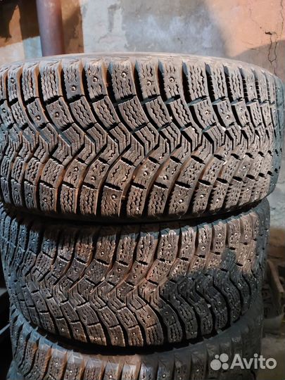 Колеса 215 50 r17 Michelin X-ice North 4*108 4 108