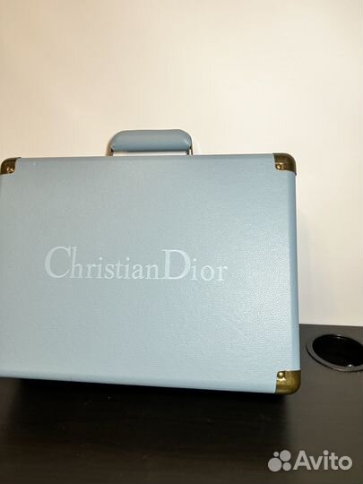 Виниловый праигрыватель cristian Dior