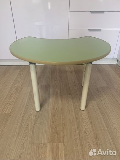 Детский стол, с растущими ножками