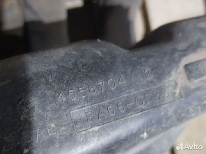 4556704 Коллектор впускной Chrysler Neon I