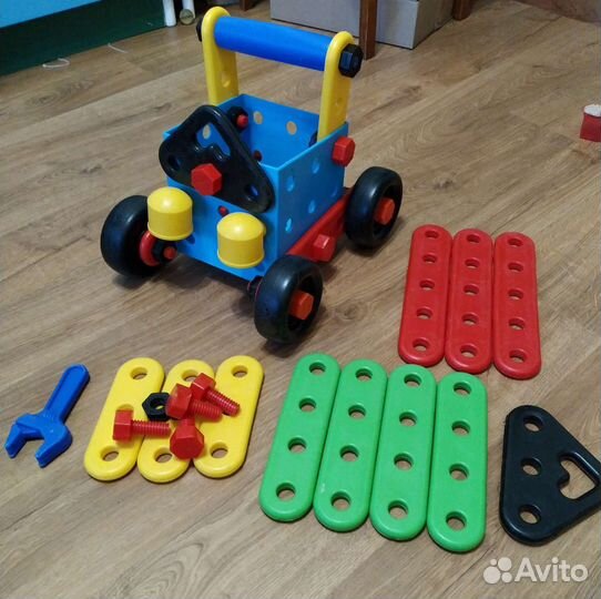 Конструктор мультикрути гаечки машинка