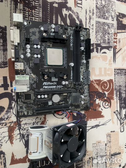 Материнская плата с процессором