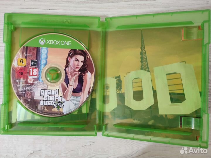 Диск GTA 5 на Xbox One