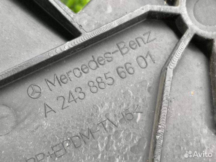 Кронштейн бампера задний правый Mercedes-Benz Eqa