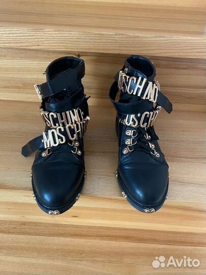 Ботинки Moschino