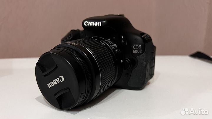 Зеркальный фотоаппарат canon 600d