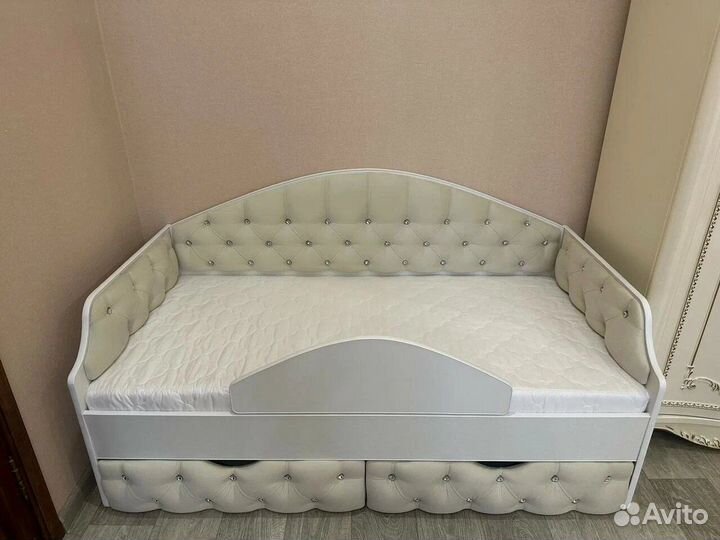 Детская кроватка мечта с ящиками в комплекте