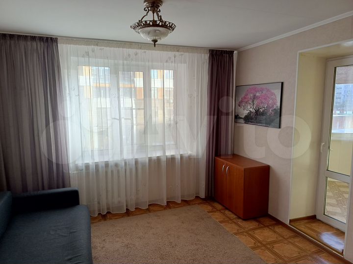 3-к. квартира, 80 м², 2/10 эт.