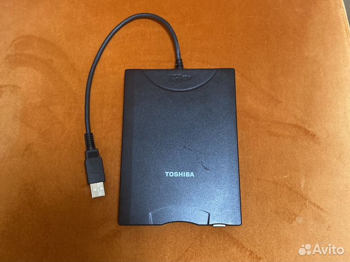 Toshiba USB FDD Kit model PA3214U-2FDD