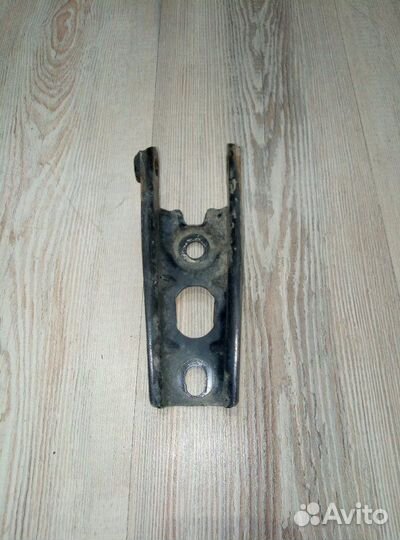 Кронштейн опора крепления кпп коробки передач Rena
