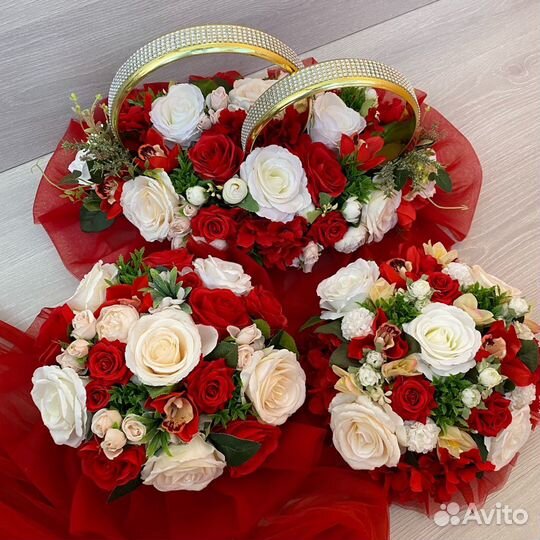 Свадебные украшения на машину