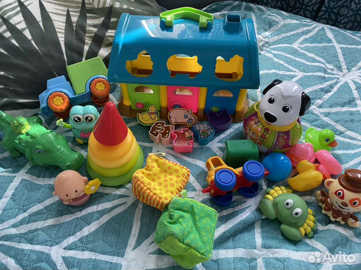 Развивающие игрушки пакетом