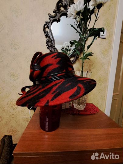 Шляпа женская фетр-велюр