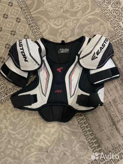 Хоккейный нагрудник Easton, размер Jr L