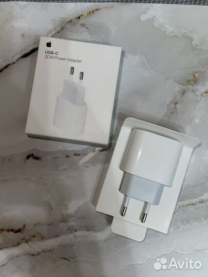 Блок адаптер быстрая зарядка iPhone 20w