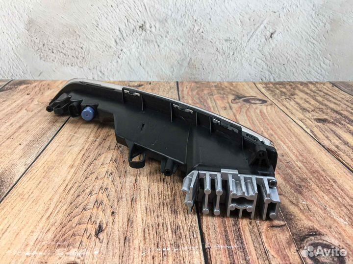 Дневной ходовой огонь Porsche Cayenne (2014)