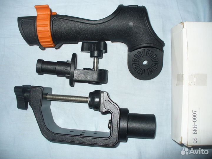 Крепление удилищ на лодку